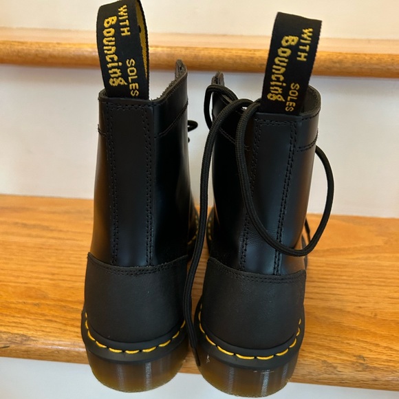 NEW DOC MARTENS - Picture 3 of 5